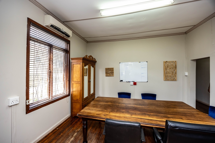 4 Bedroom Property for Sale in Berea Eastern Cape